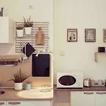 Casa Navi - Typical House By Navigli