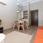 Da Laura Home - City Center - M1 Station