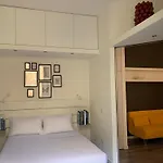 Vfh Bellotti Downtown Apartment