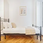 Elegant Apartment - Central, 10 Min To Duomo