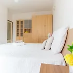Alessia\'S Flat- Darsena Porta Genova M2