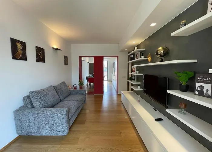 Luxury Brera Apartment - Corso Como 9
