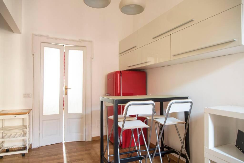 Youhosty - Ranzoni 4 * Mailand
