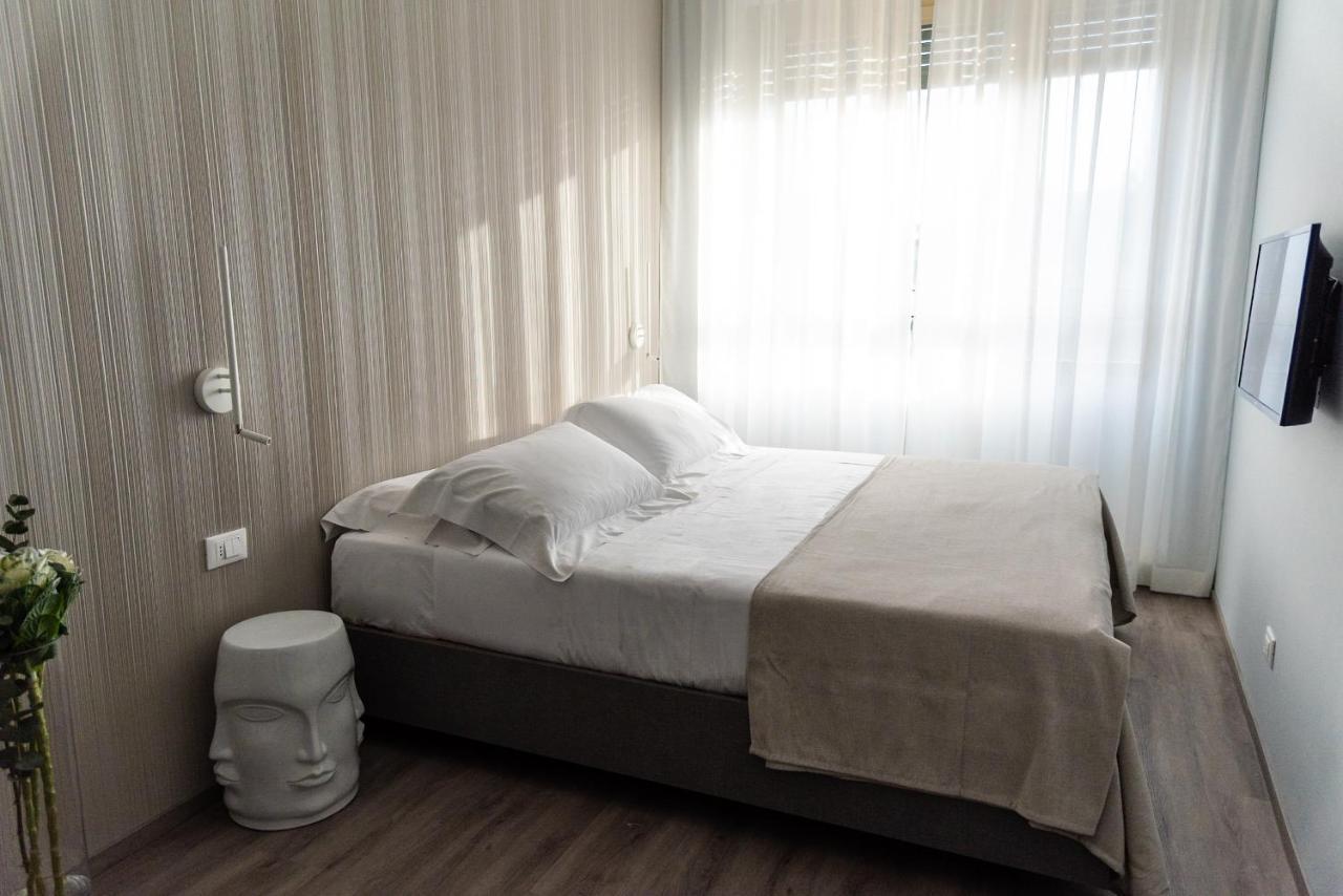 Bob W Ticinese 4* Mailand