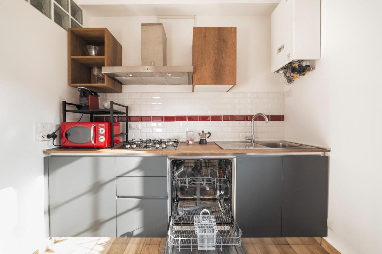 Apartment Renovated Duplex Apt Sempione & Arco Della Pace