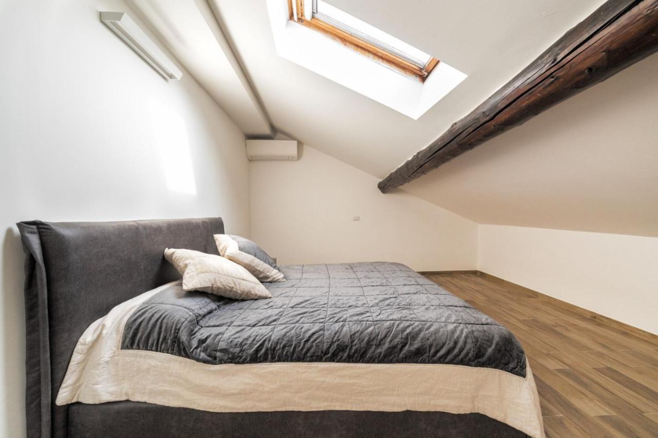 Renovated Duplex Apt Sempione & Arco Della Pace * Milan