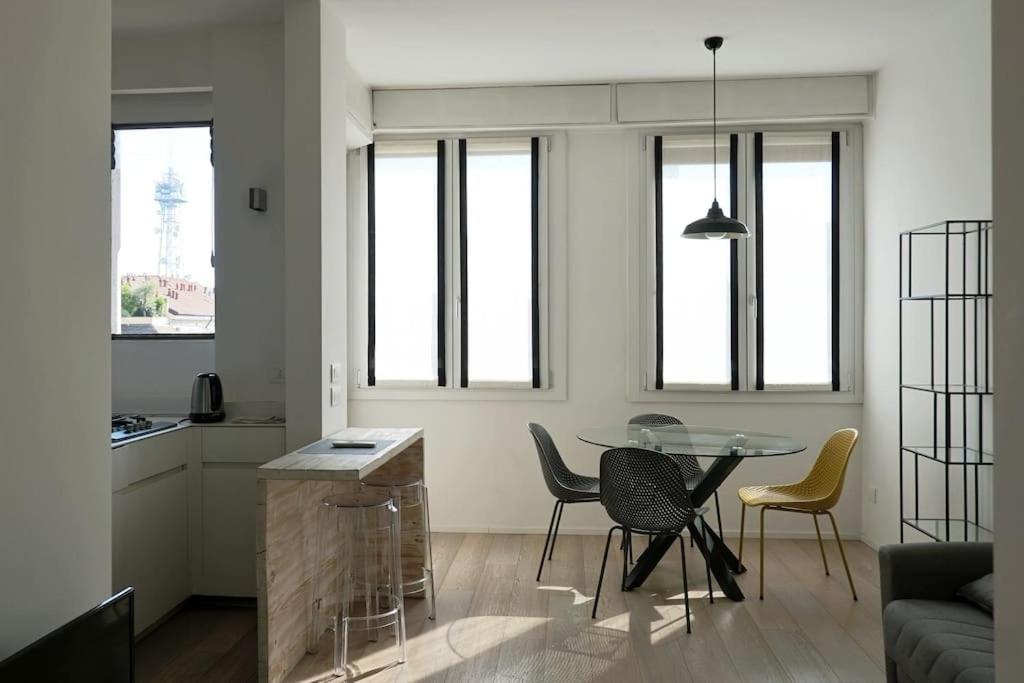 Apartamento Orea Spiti- Modern Mantegna Arco Della Pace District