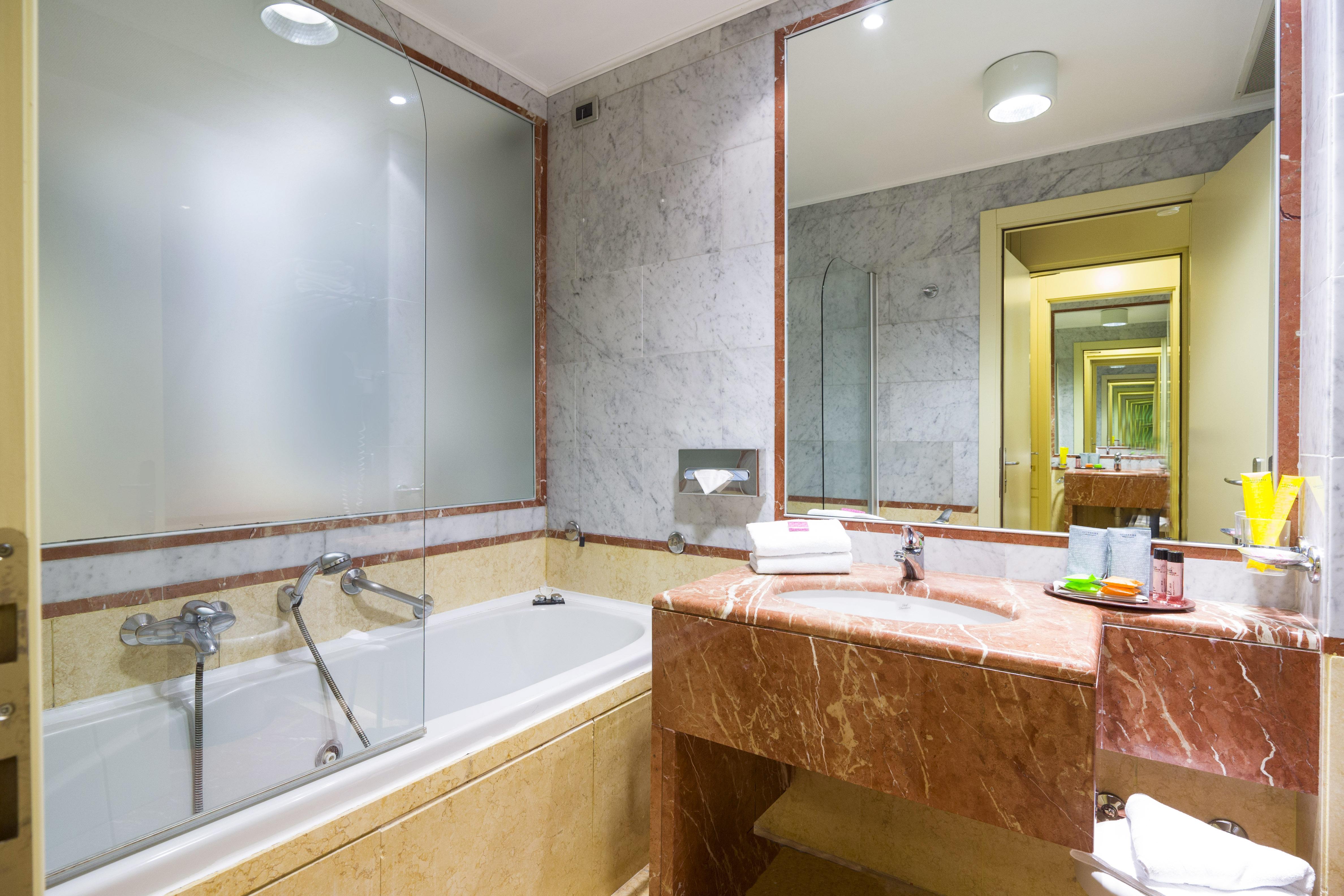 Carrobbio Hotel 4*