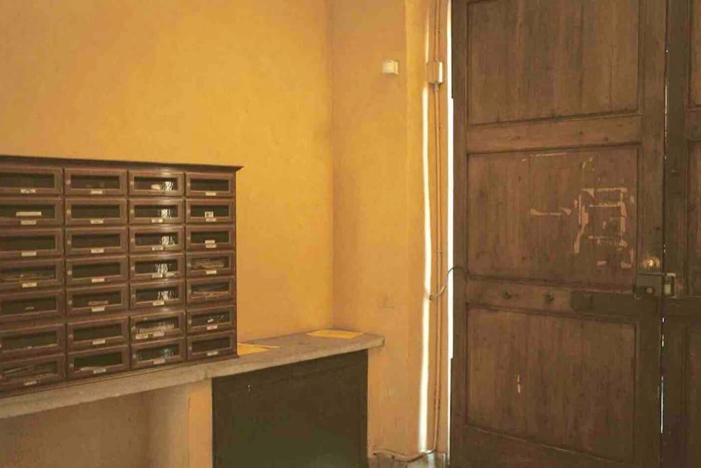 Casa Navi - Typical House By Navigli Apartment *