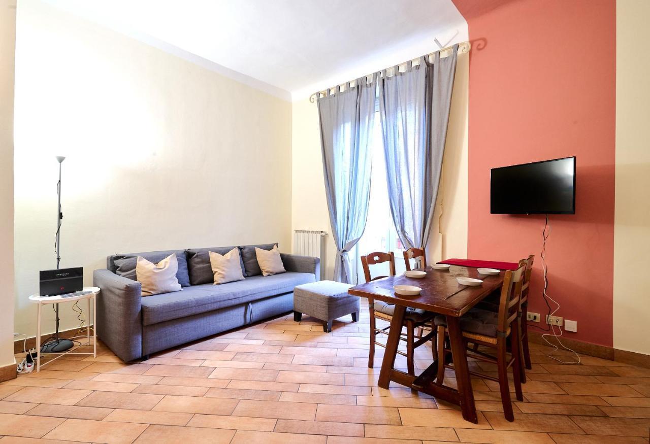 Apartment Xenia - Elegant Flat In The Center Of *