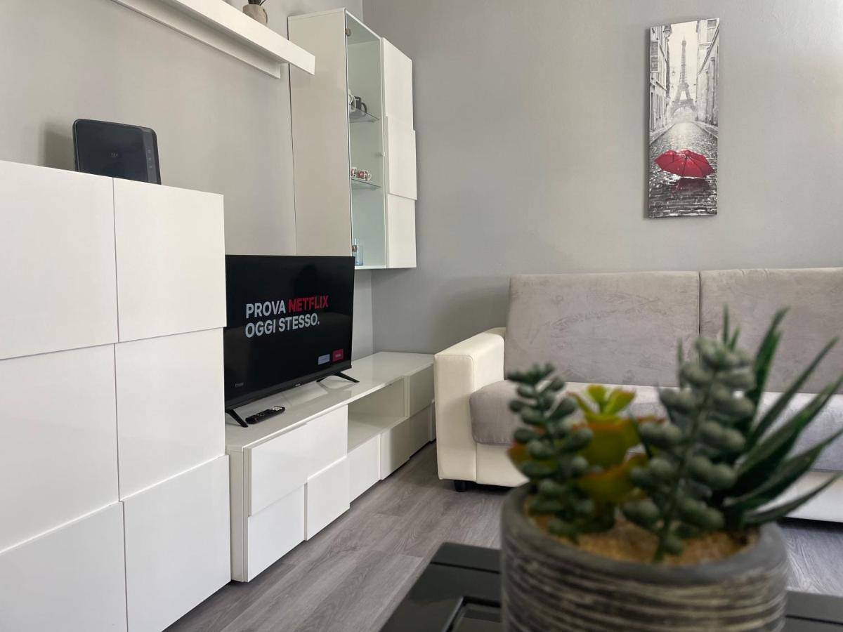 Isola District Chic - Affitti Brevi Italia Apartment *
