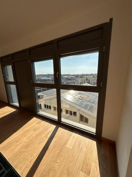 Elegante Loft A Apartment Milan