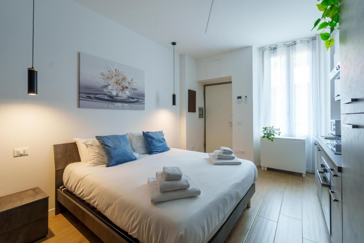 - Modern Flat Apartment Mailand