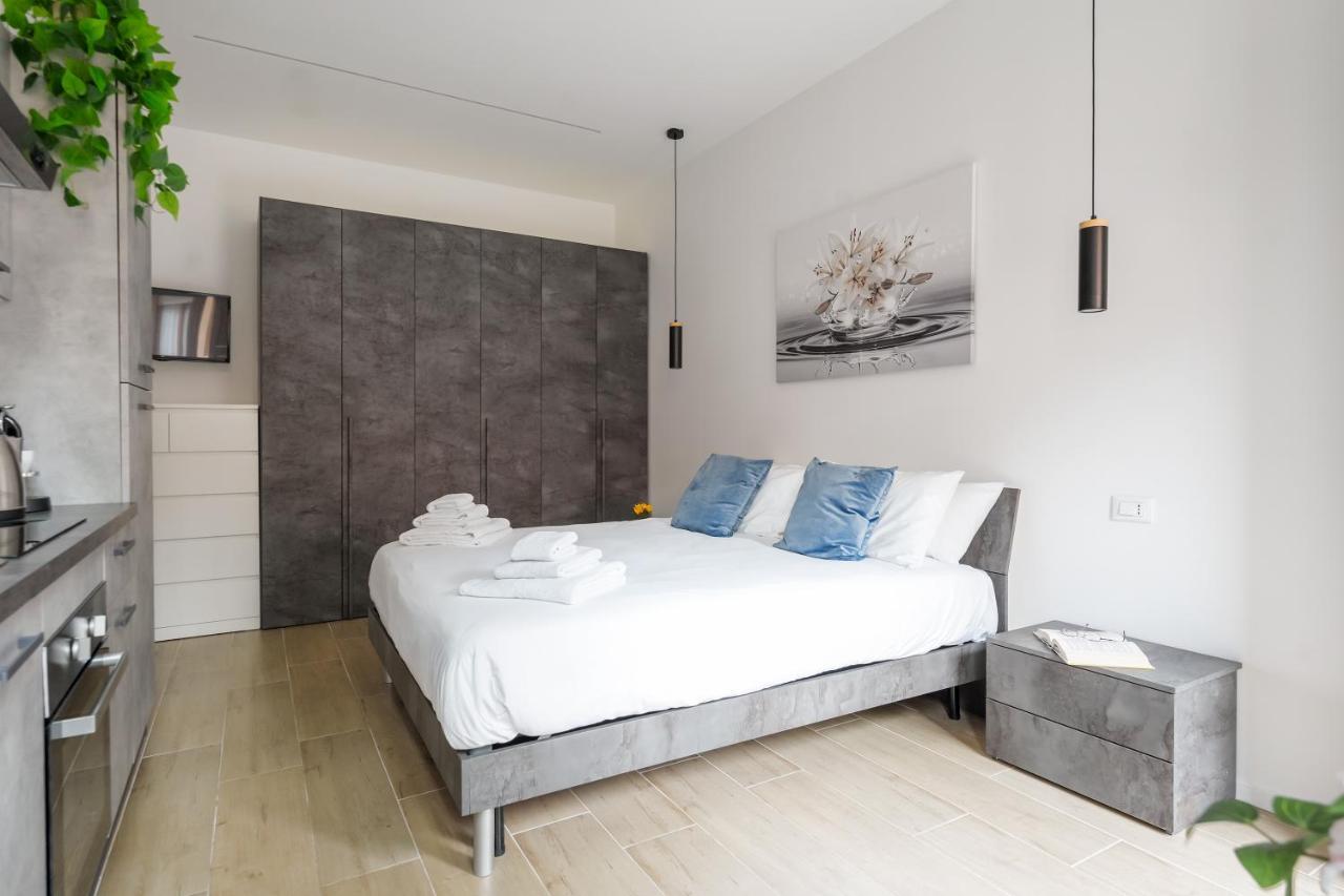 - Modern Flat Apartment Mailand