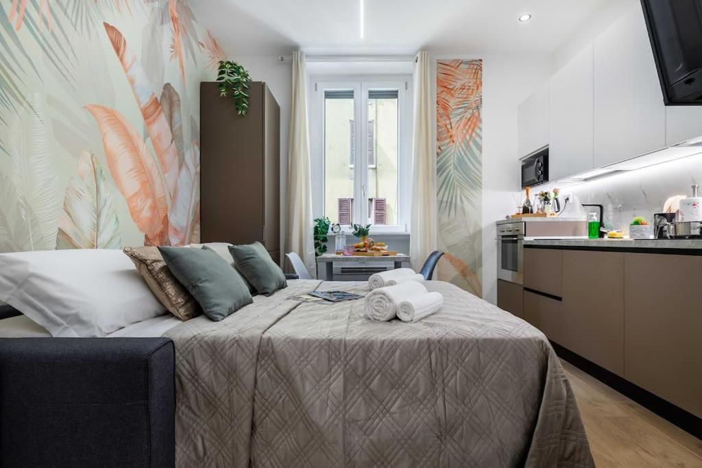 Exotic House In Of Apartment *