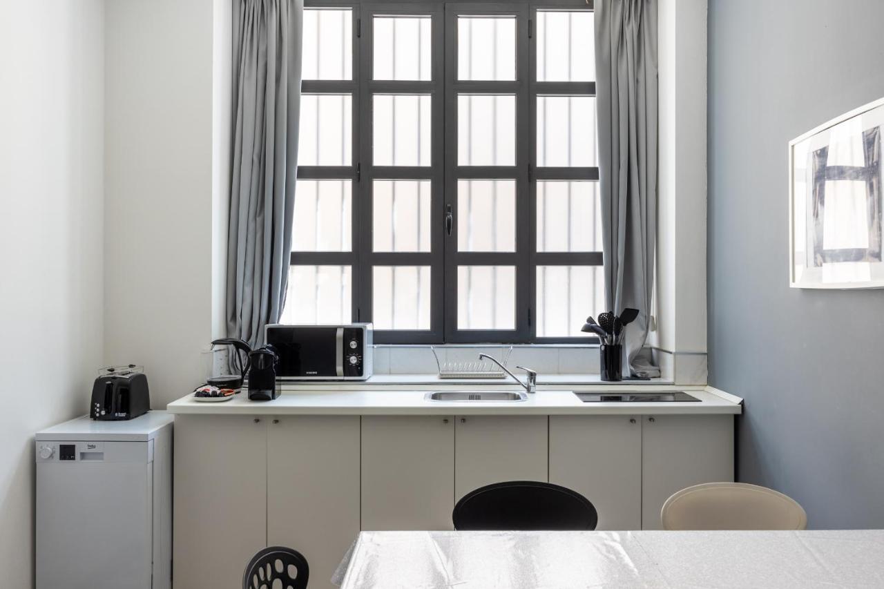 Armani House - Center Apartment *