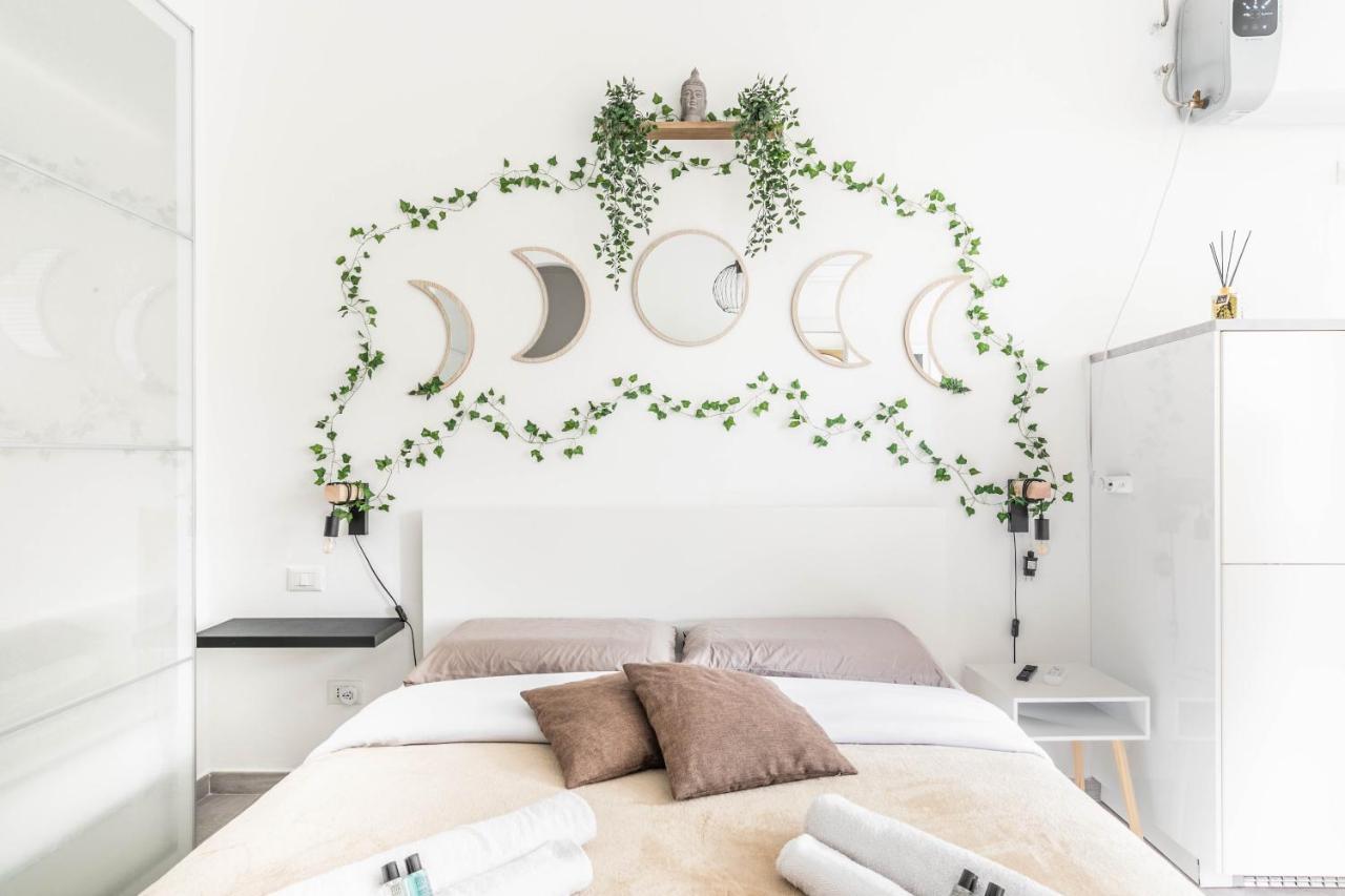 Eden House Sansiro-duomo Netflix & Design Milan