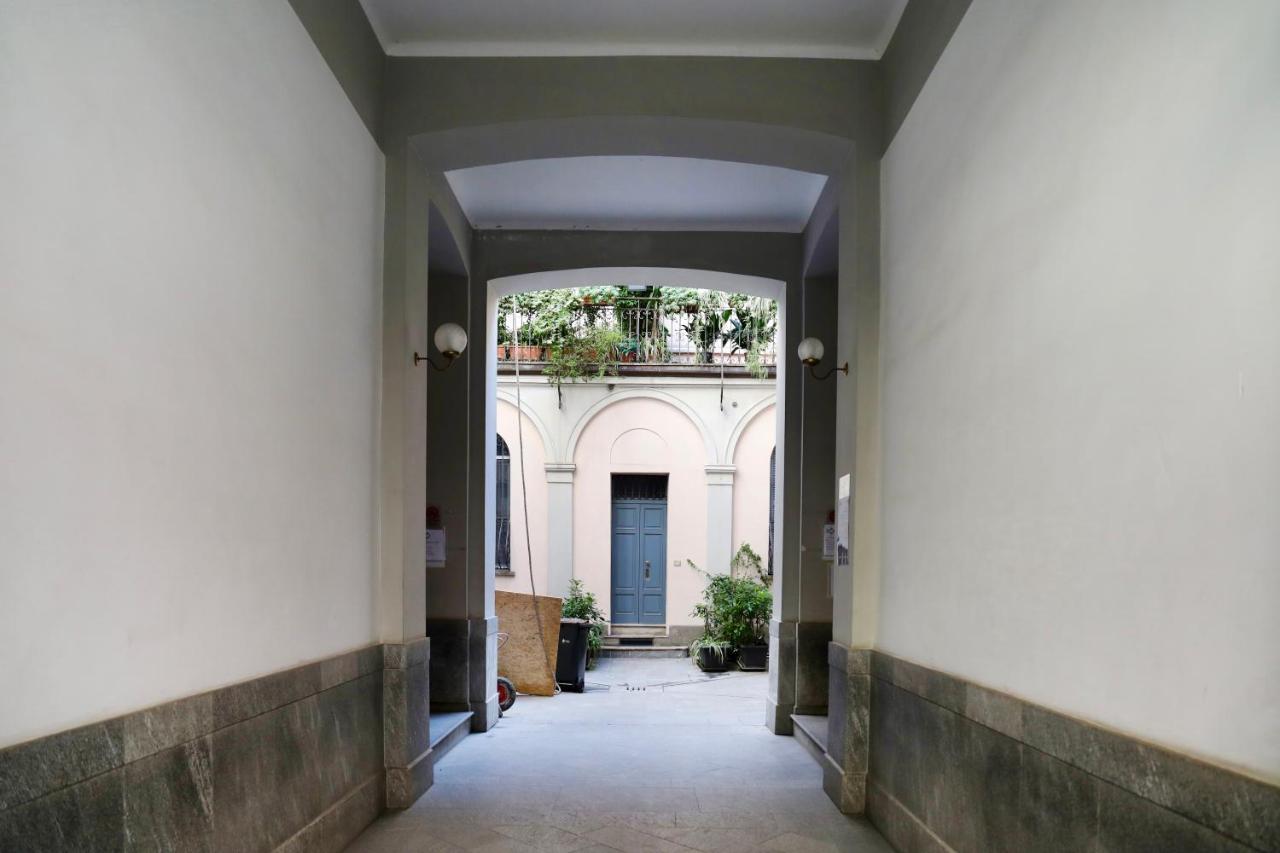 Duca Di Porta Romana, Viaorti Milan