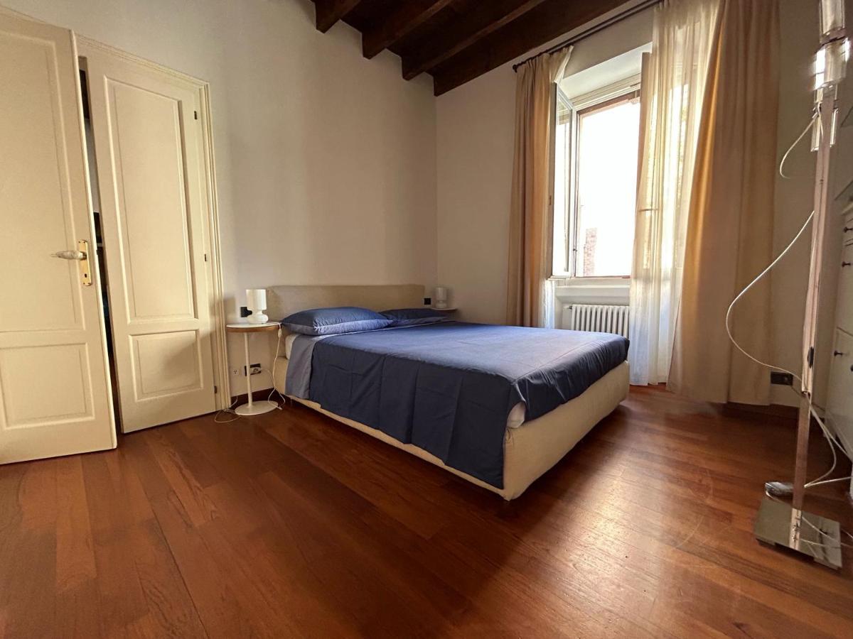 Apartment Duca Di Porta Romana, Viaorti