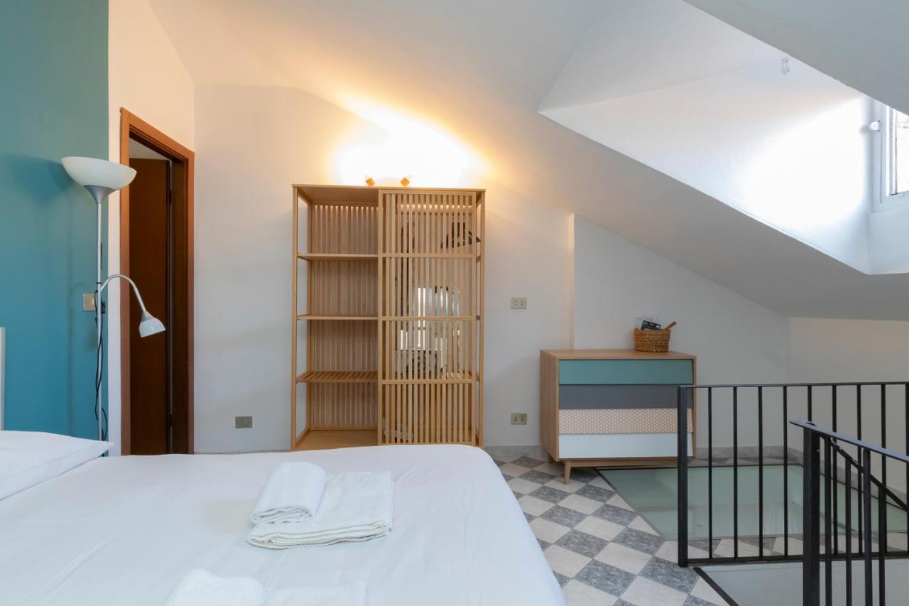 Ihost - Pasteur 15