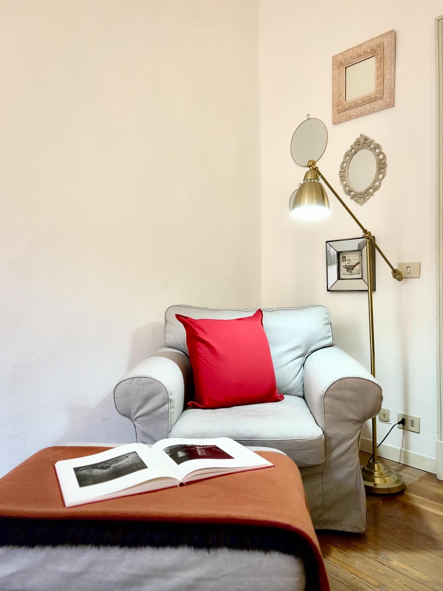 Comecasa 2 Bedrooms In Via Curtatone * Milão