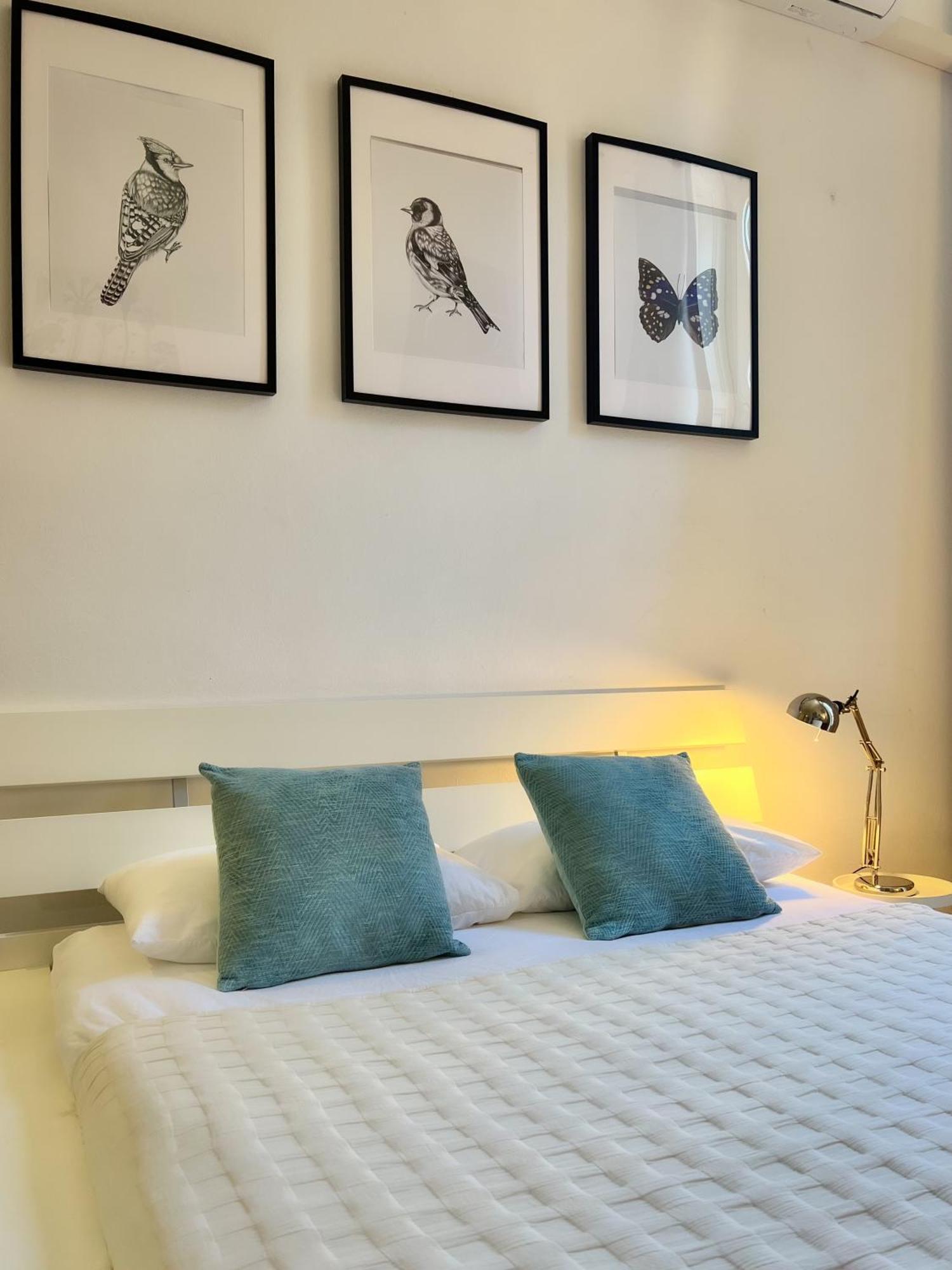 Comecasa 2 Bedrooms In Via Curtatone * Milão