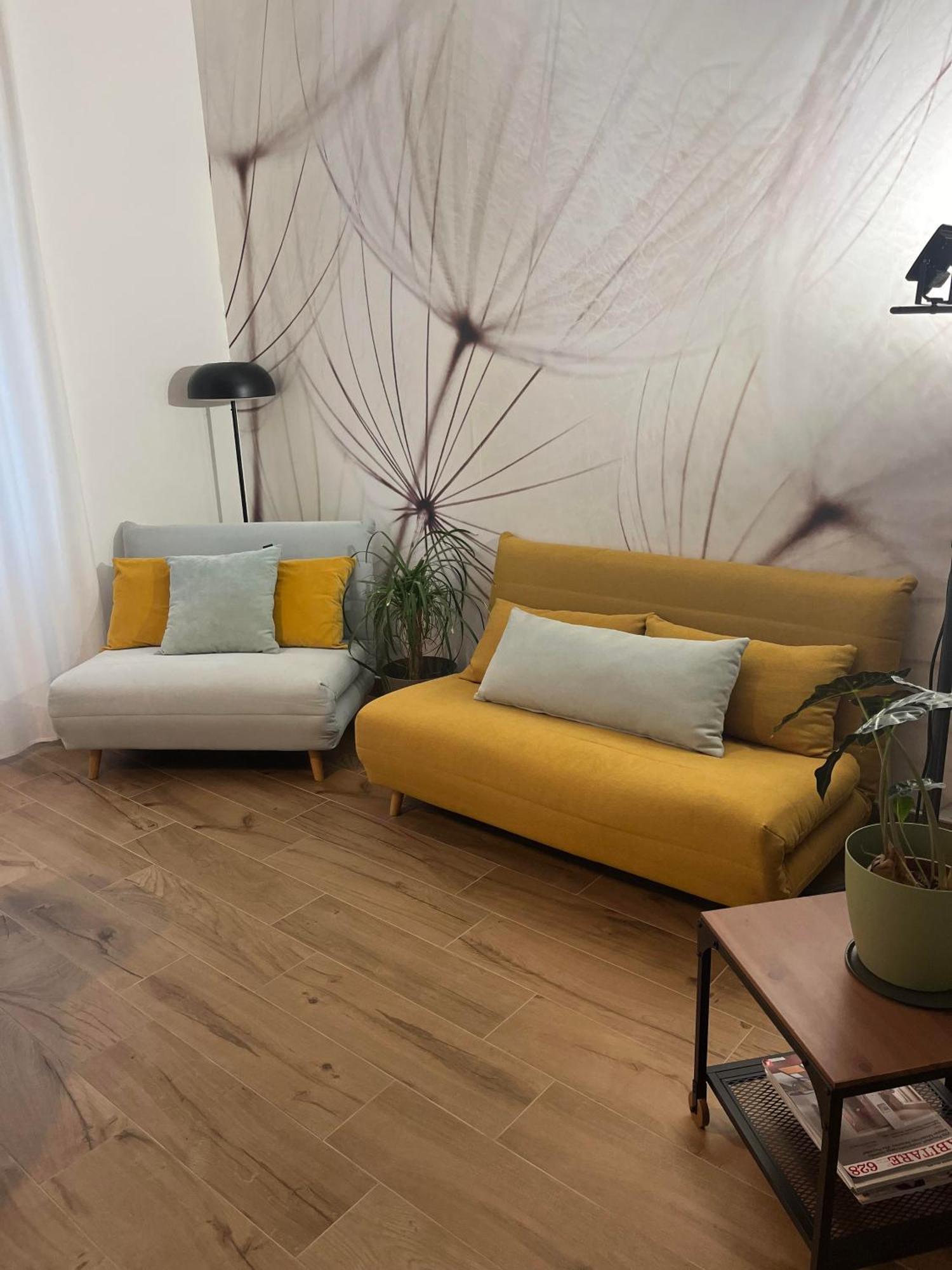 The House Of Dandelions - Duomo In 15min By Metro M3 Apartment *