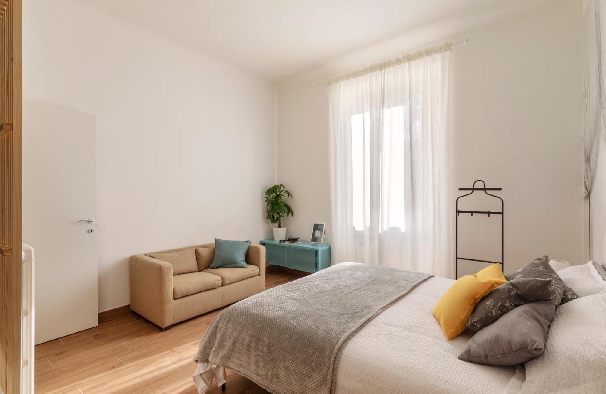 The House Of Dandelions - Duomo In 15min By Metro M3 Apartment
