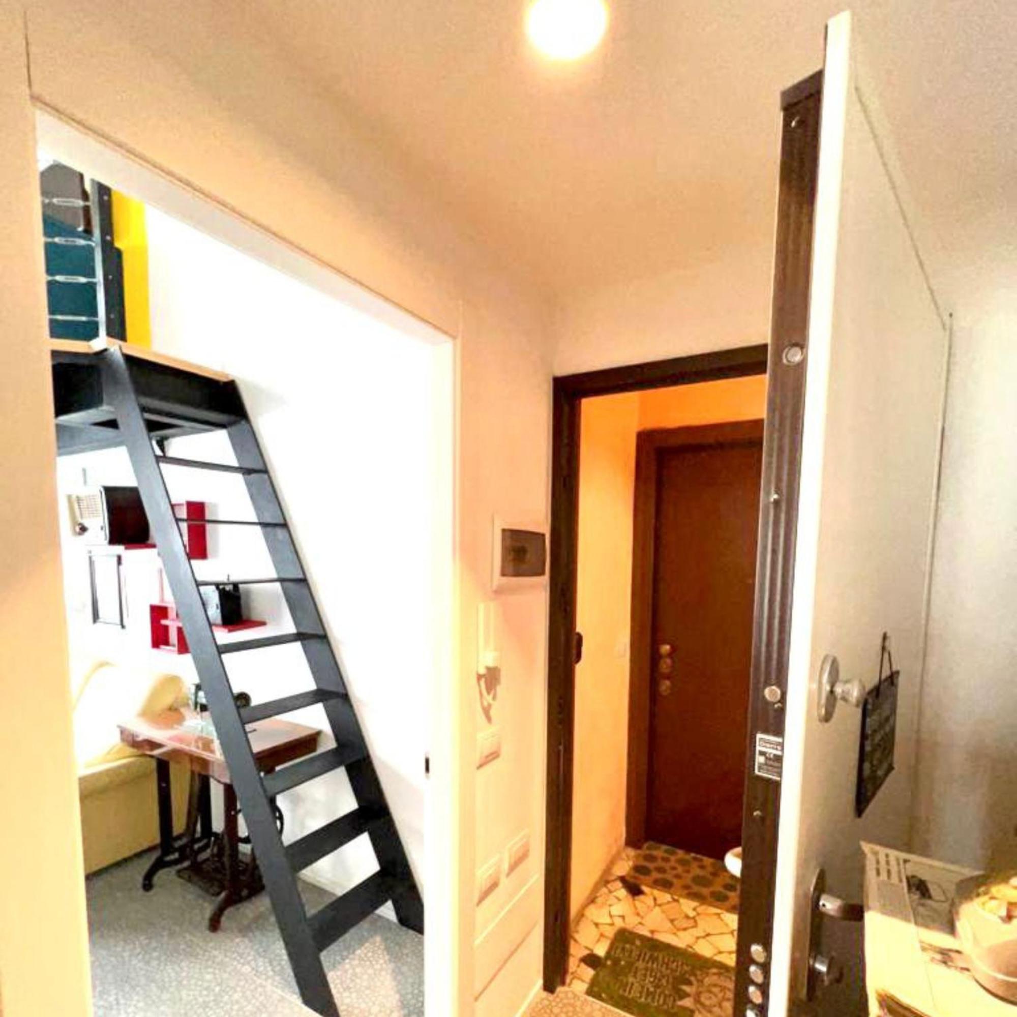 Tiny Loft-near Station, Easy Duomo And Stadio San Siro Mailand