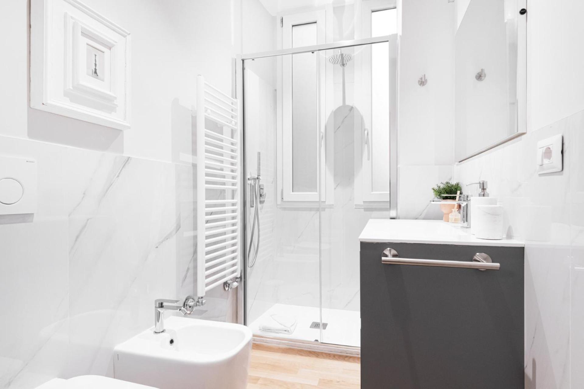 Easylife - Dimora Con Balcone In Porta Vittoria *
