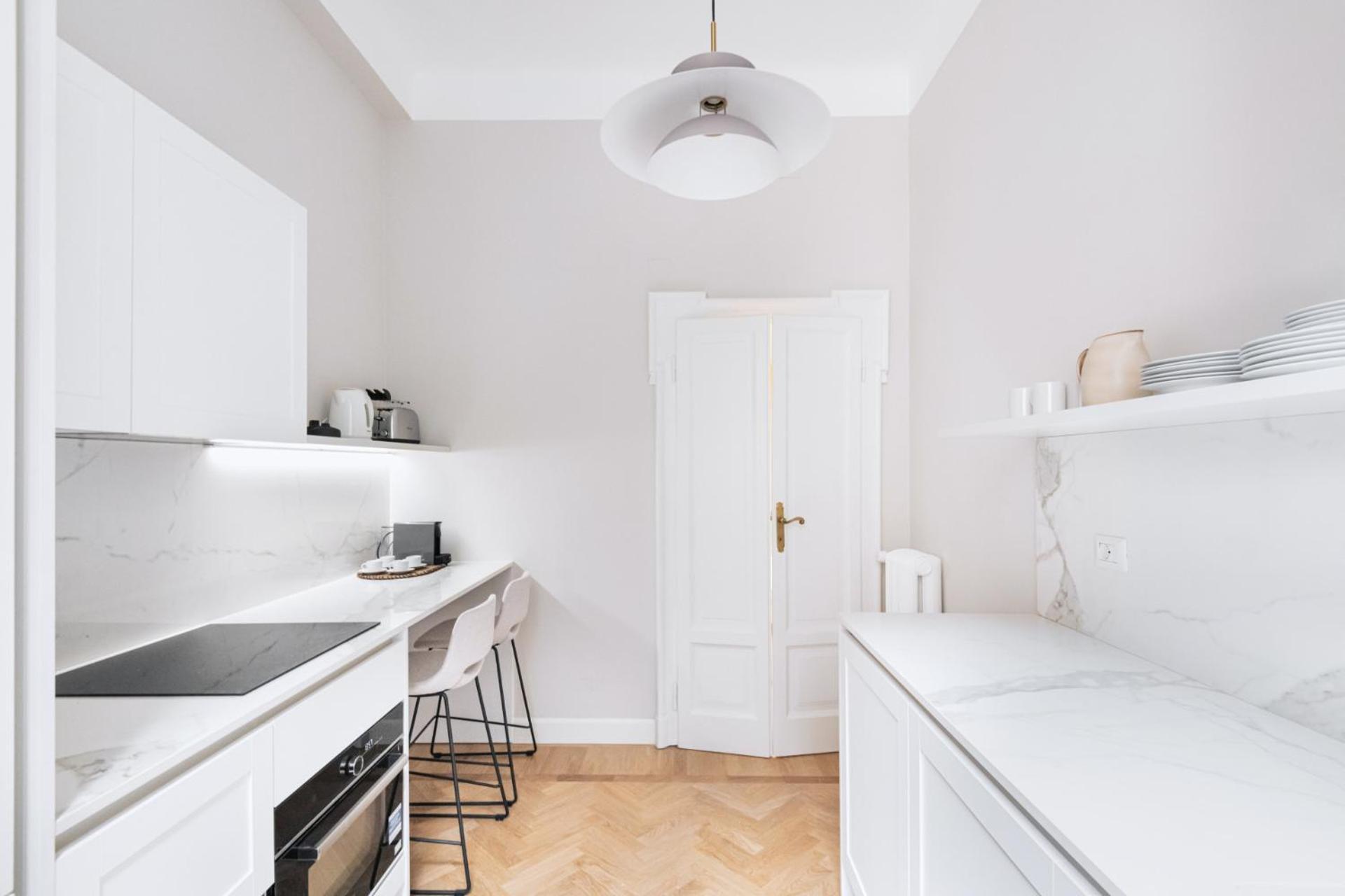 Apartment Easylife - Dimora Con Balcone In Porta Vittoria