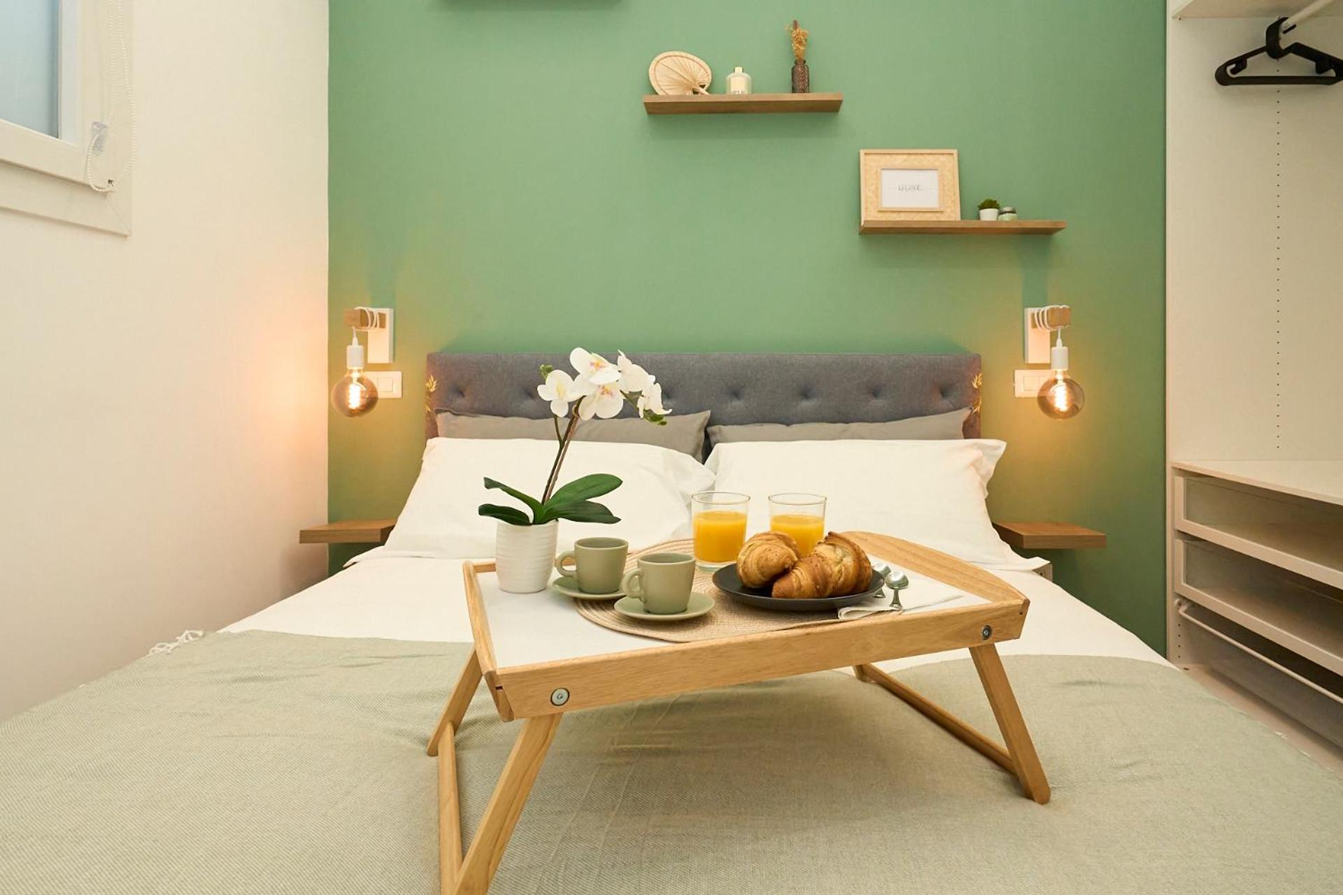 Duomo 10 Min - Cozy With Netflix & Wifi Apartment *