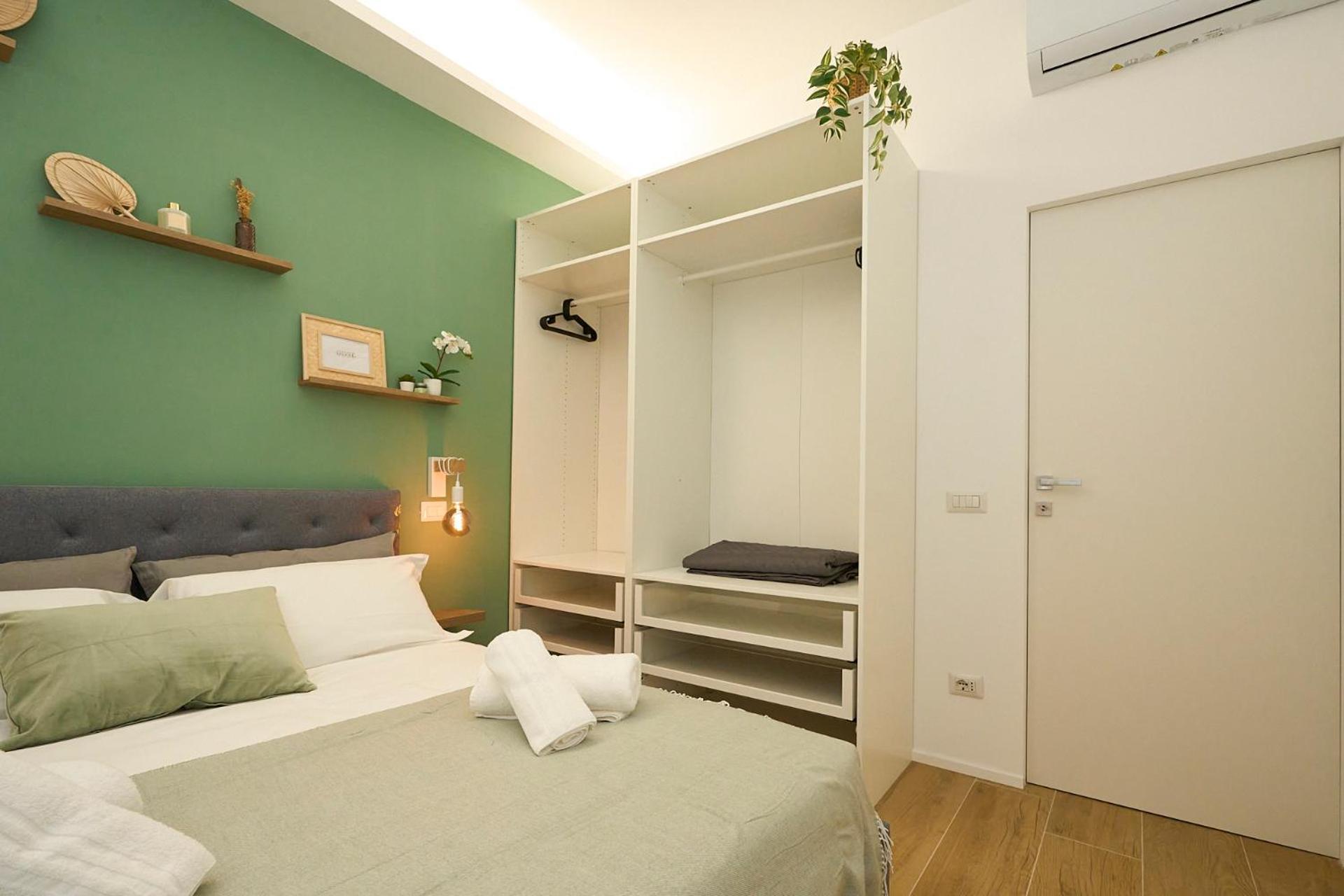 Apartment Duomo 10 Min - Cozy With Netflix & Wifi Milan