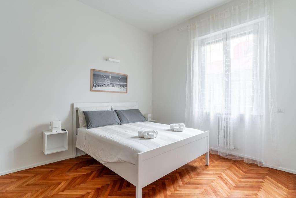 Giorgina's One Bedroom 20 Minuts Walking To Duomo Mailand