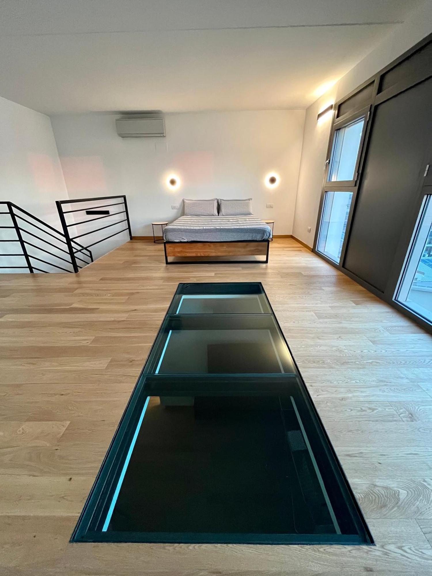 Elegante Loft A Apartment Milan