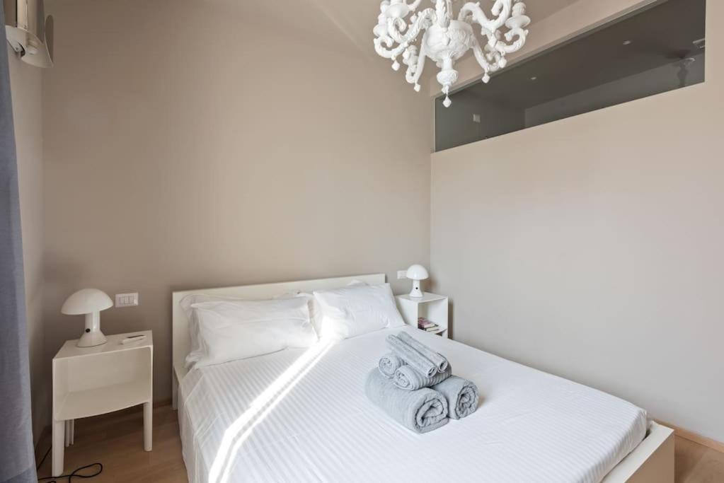 Easylife - Stylish Design In Fashion District Apartamento Milão