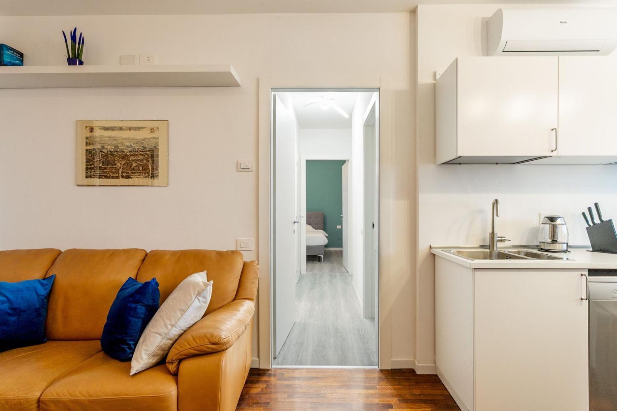Russoli By Halldis Apartment Mailand