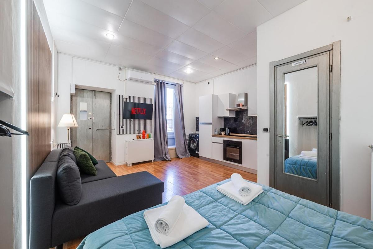 In The Heart Of The Navigli - Duomo - Wifi - Ac Apartamento