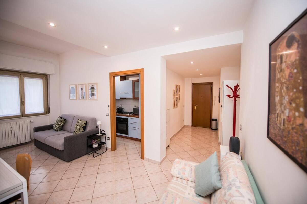 Apartamento Il Tuo Rifugio Accogliente A Due Passi Da Tutto Milão