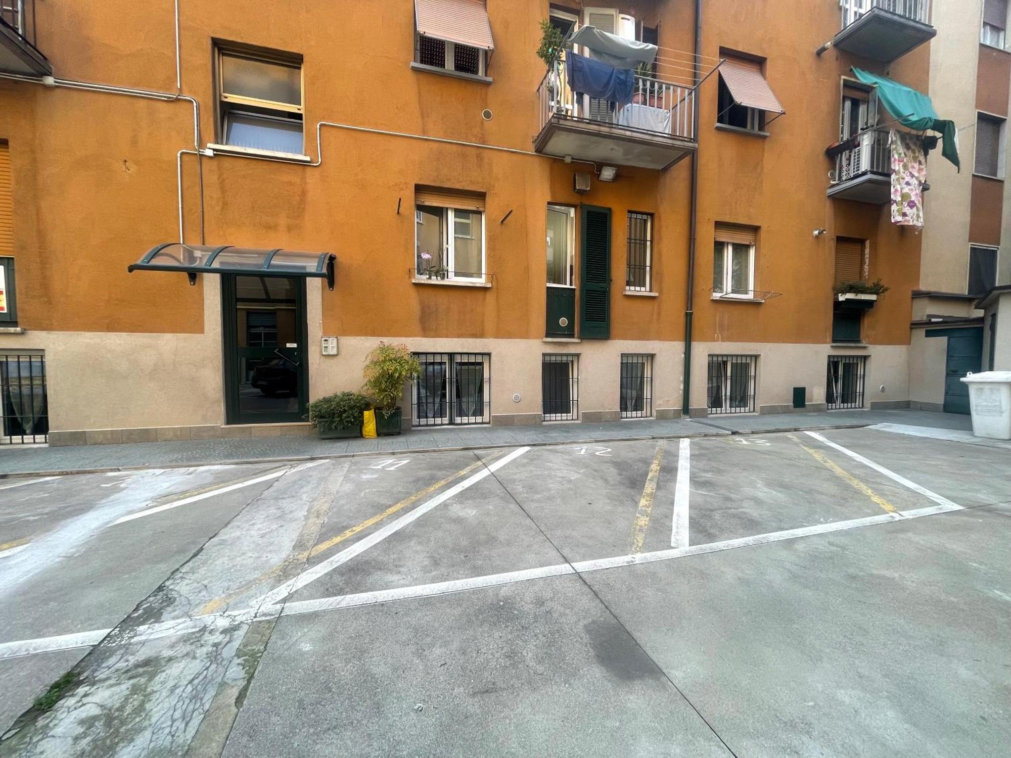 Urban Chic In Niguarda- 10 Minutes To Mm3 Apartment Milan