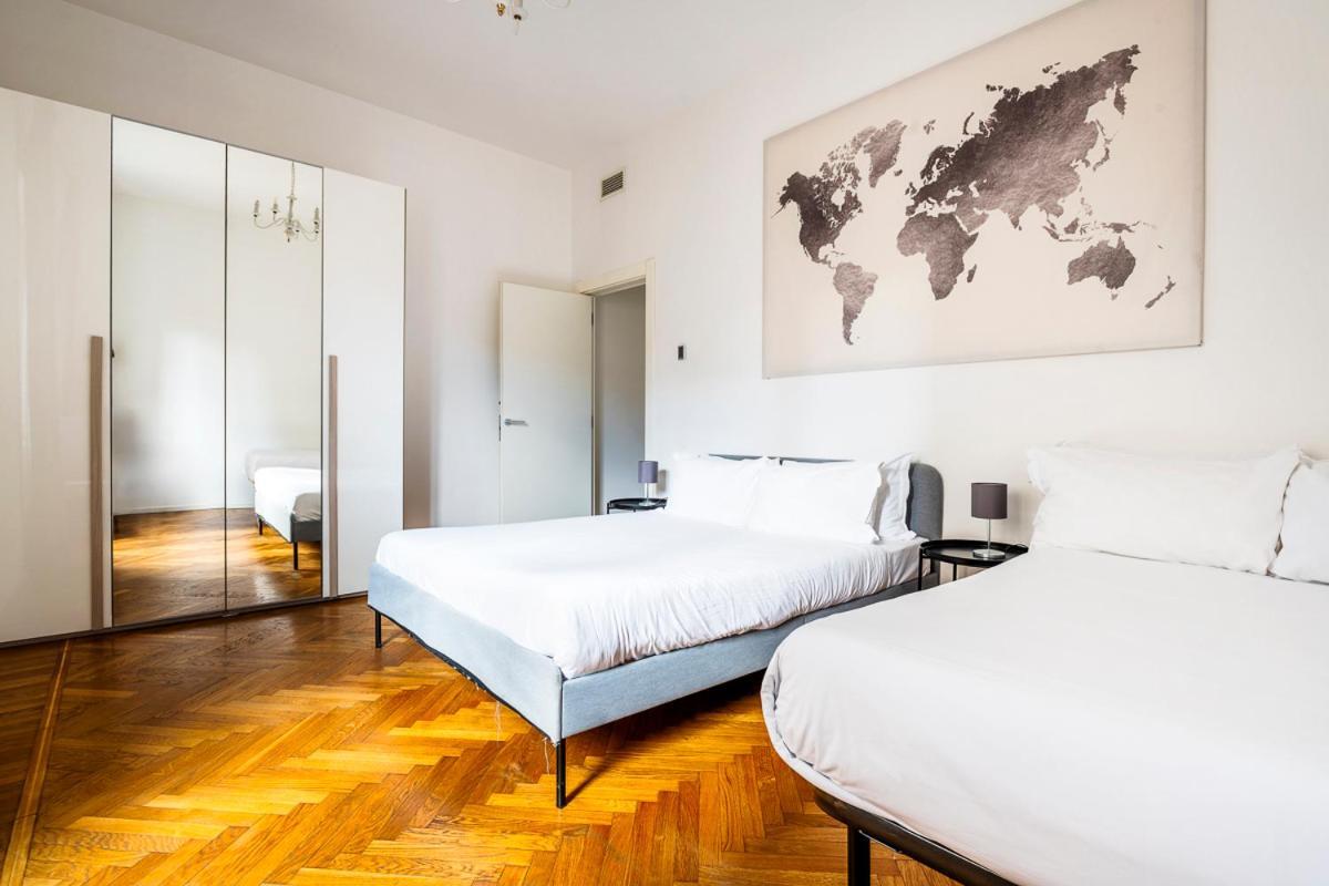 Exclusive 3 Bedrooms Near Duomo Milão