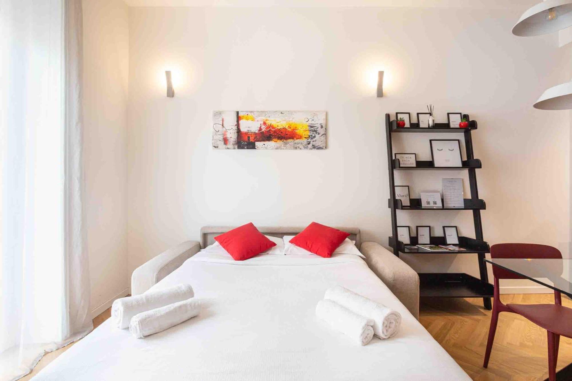 Apartment Cute And Duomo - Red