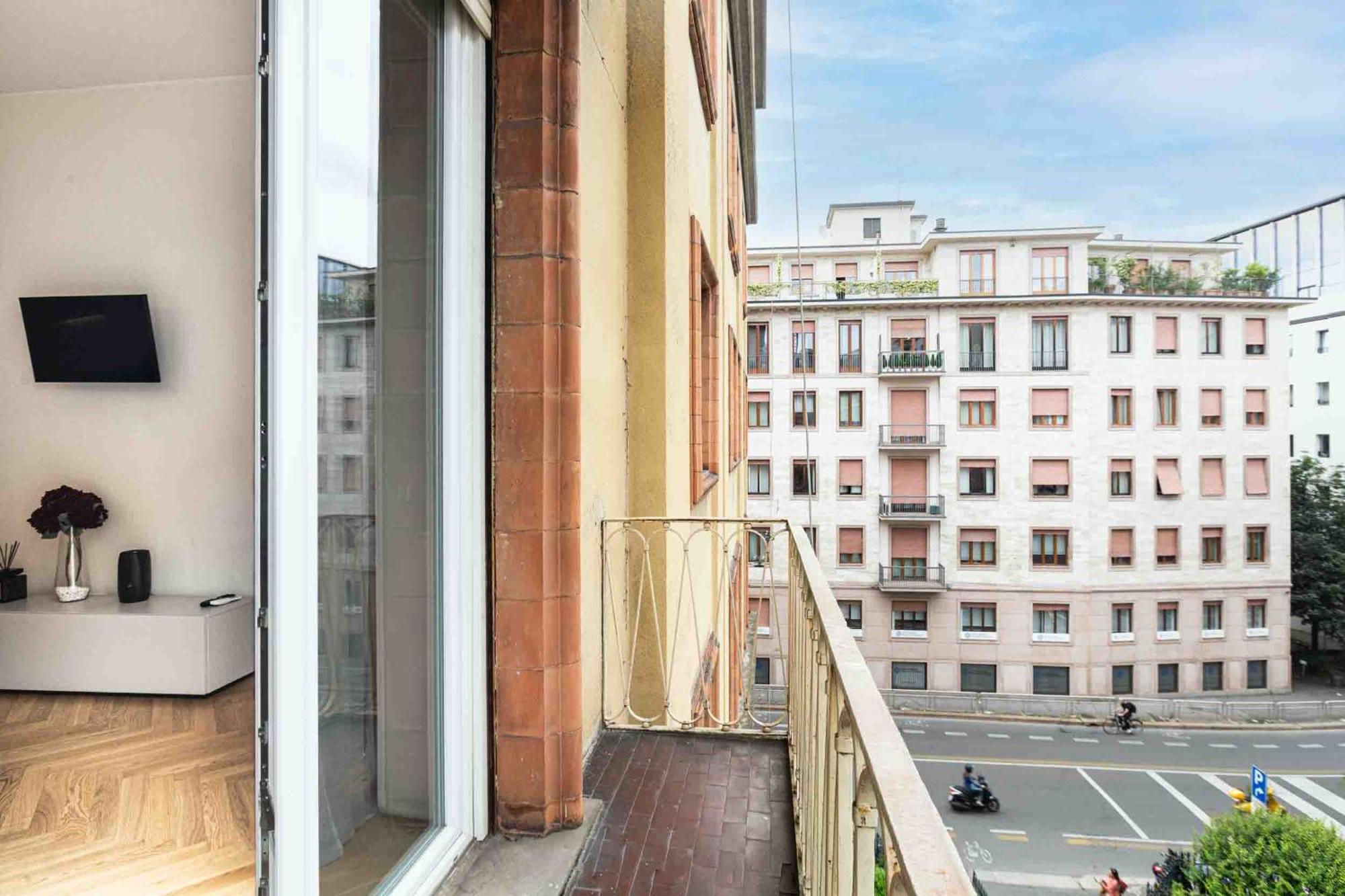 Cute And Duomo - Red Apartment Mailand