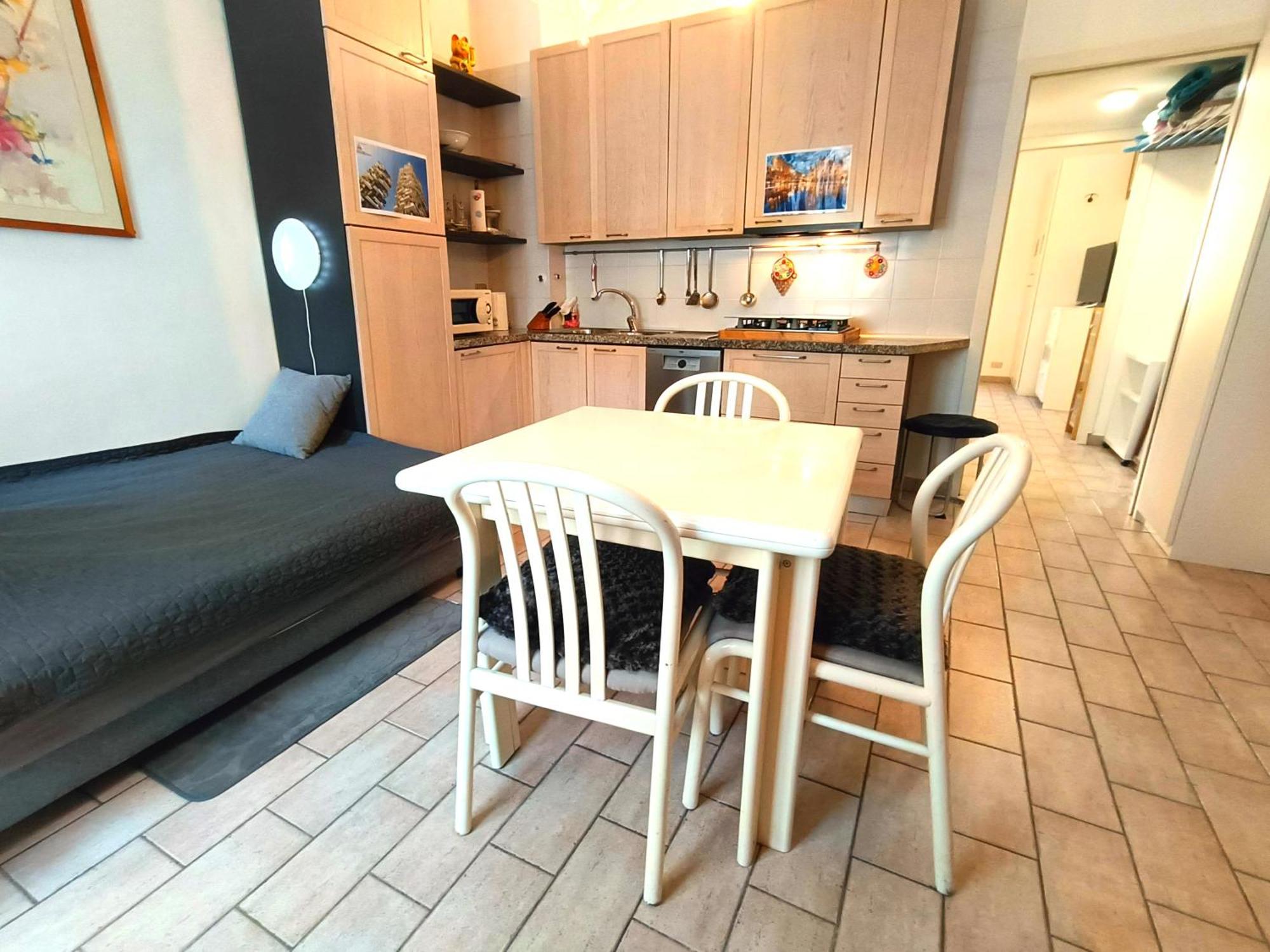 Isola Di Chinatown Bilocale Storico Nel Cuore Di Milano, Comfort E Stile Autentico Con 3 Letti Extra Large Apartment