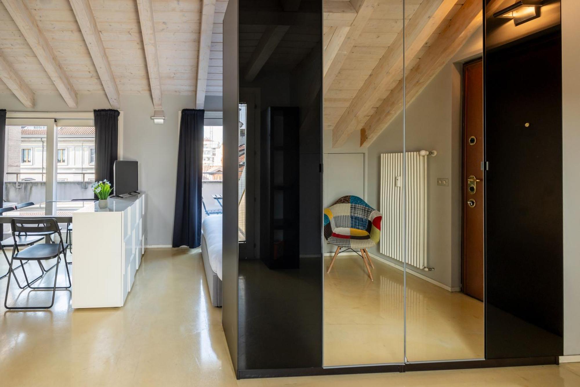 Rooftop Corso Con Terrazzo Privato