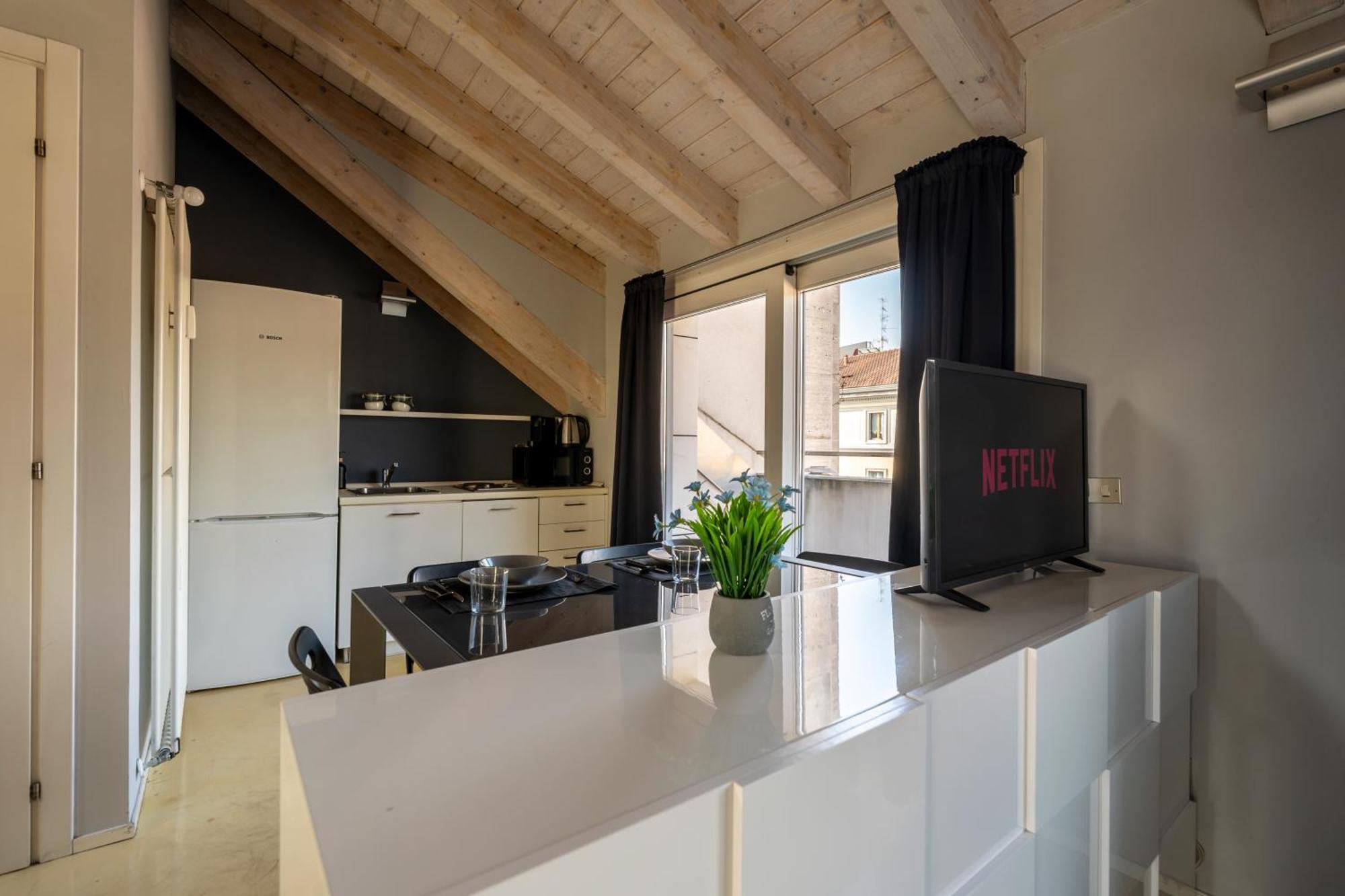 Rooftop Corso Con Terrazzo Privato