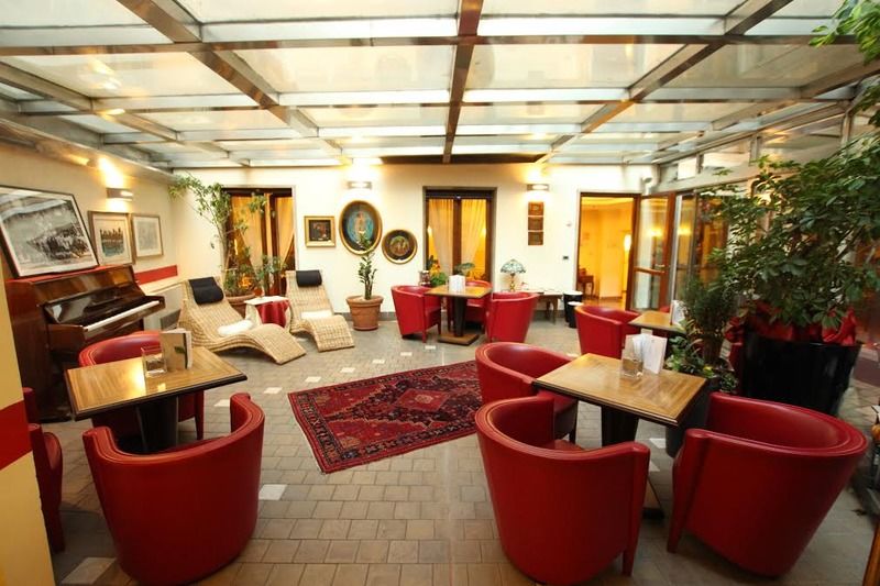 Hotel Carrobbio 4*