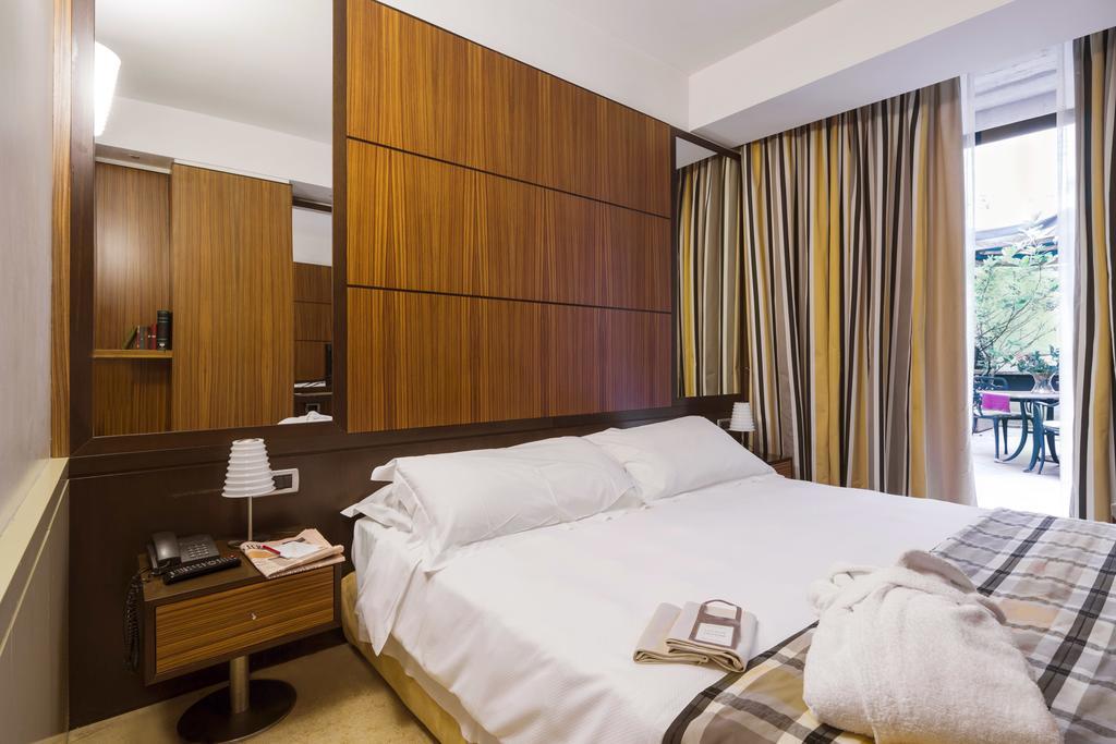 Hotel Carrobbio