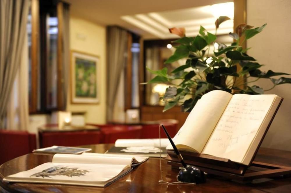 Hotel Carrobbio