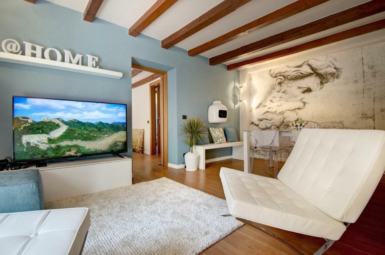 Moscova Luxury 2* Mailand